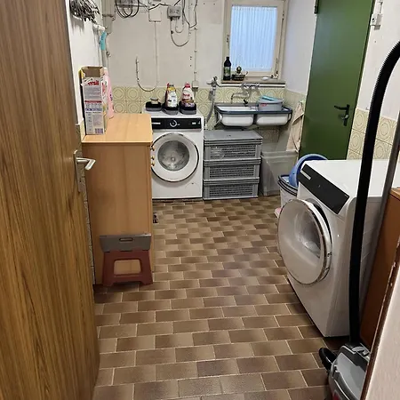 Charmantes Haus Mit Besonderem Wohngefuehl Prázdninový dům