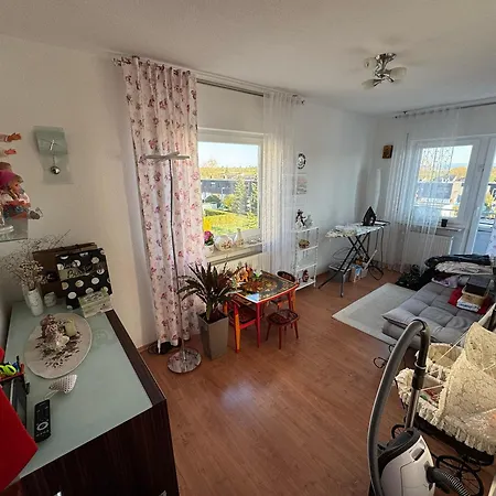 Charmantes Haus Mit Besonderem Wohngefuehl Prázdninový dům